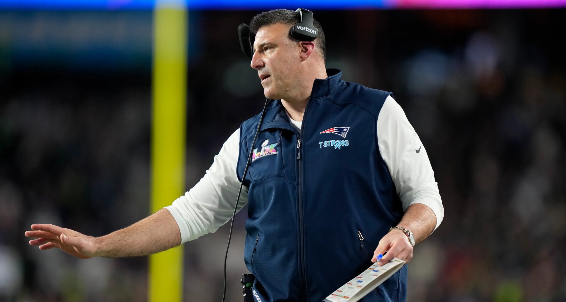 Ian Rapoport shares latest update on Patriots' vacant DC role