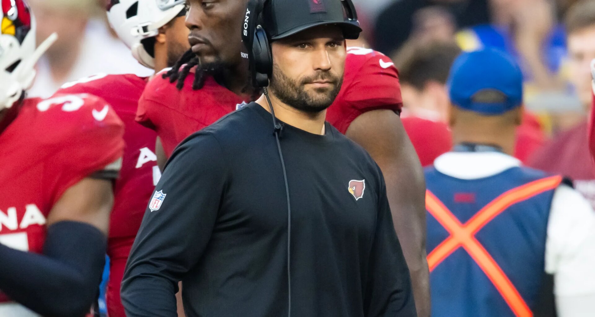 Arizona Cardinals to retain LB coach Cristian Garcia