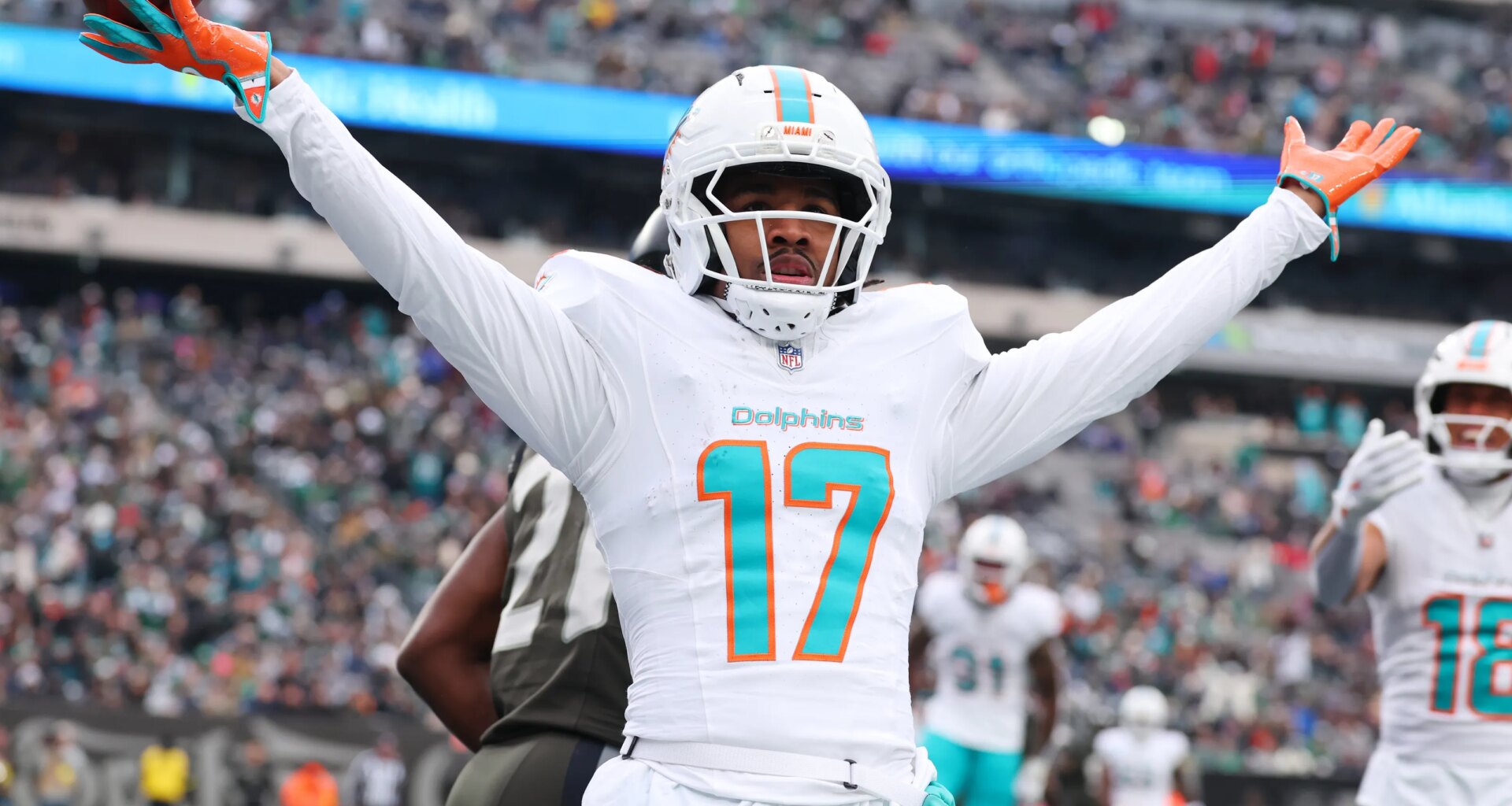 Ravens linked to Jaylen Waddle as a potential trade candidate