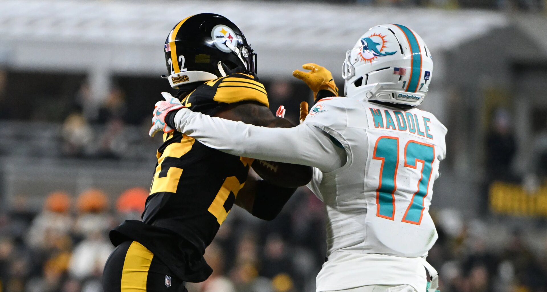 Steelers trade idea for Dolphins' Jaylen Waddle catches fire