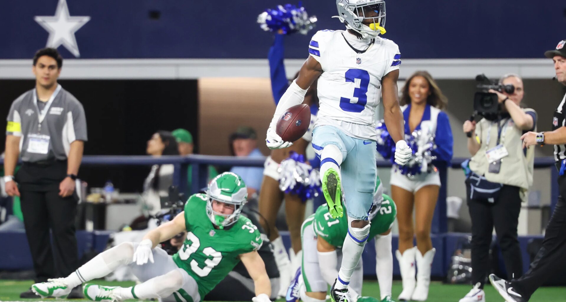 Tennessee Titans acquire star wide receiver in dream trade