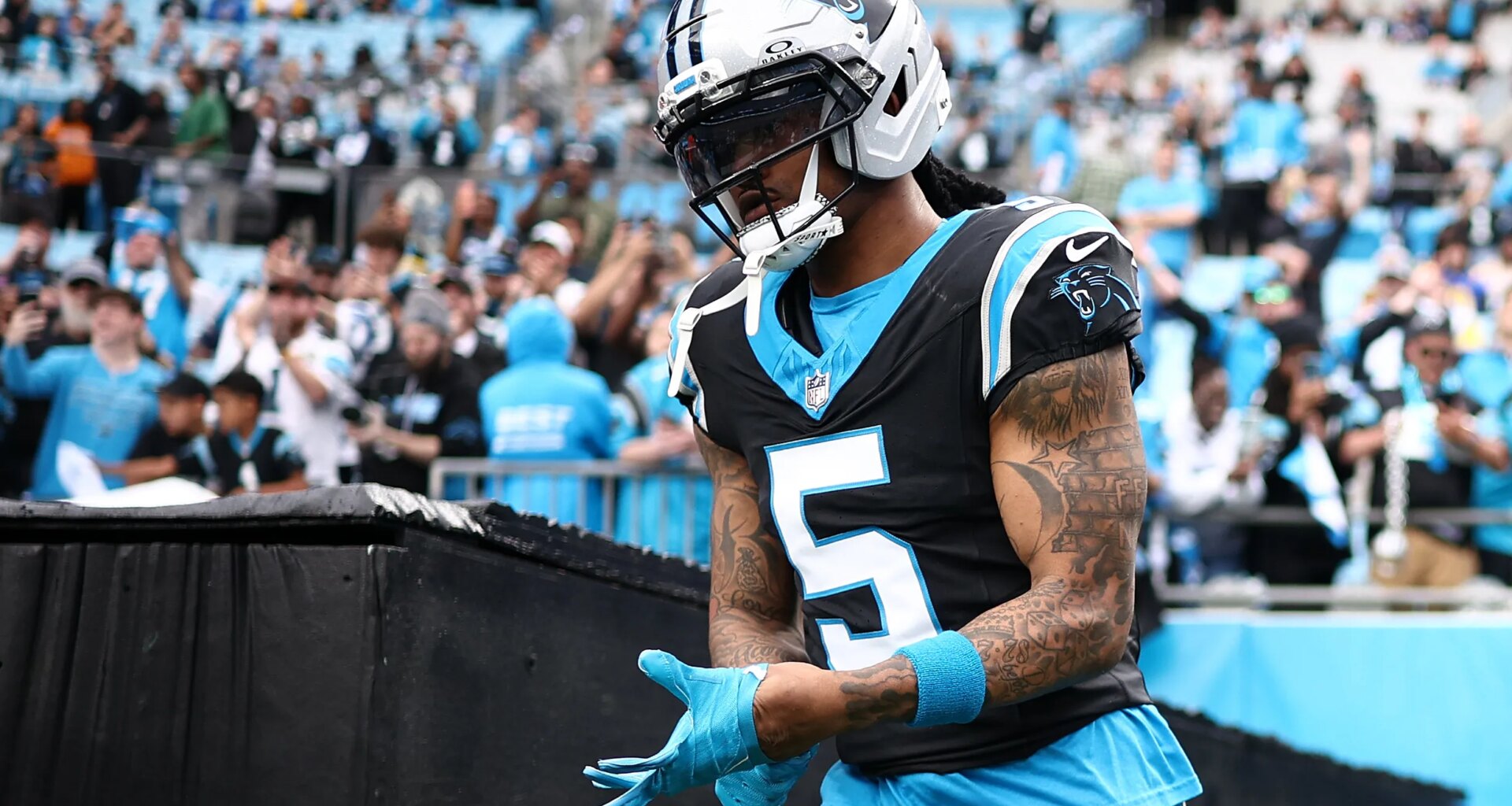 Panthers interested in RB Rico Dowdle, says insider