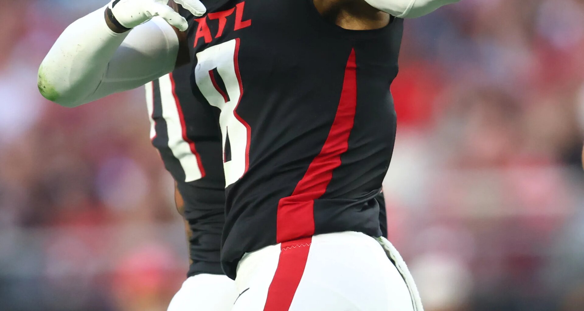 Falcons use franchise tag to retain All-Pro TE after breakout season