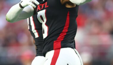 Falcons use franchise tag to retain All-Pro TE after breakout season
