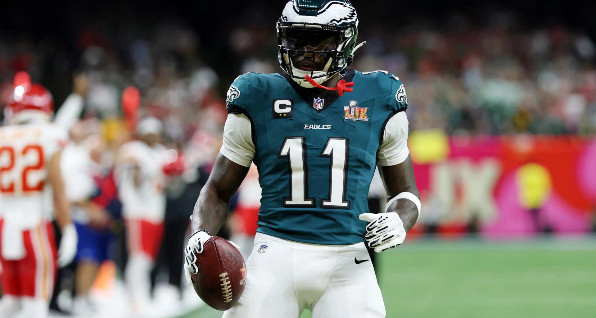 Latest A.J. Brown next team odds update is good news for Patriots