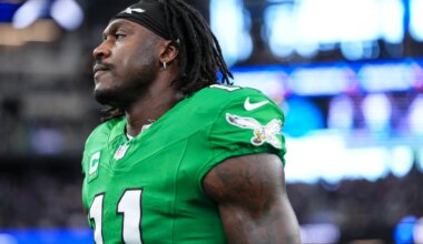 A.J. Brown's agent has meetings with teams to gauge trade interest