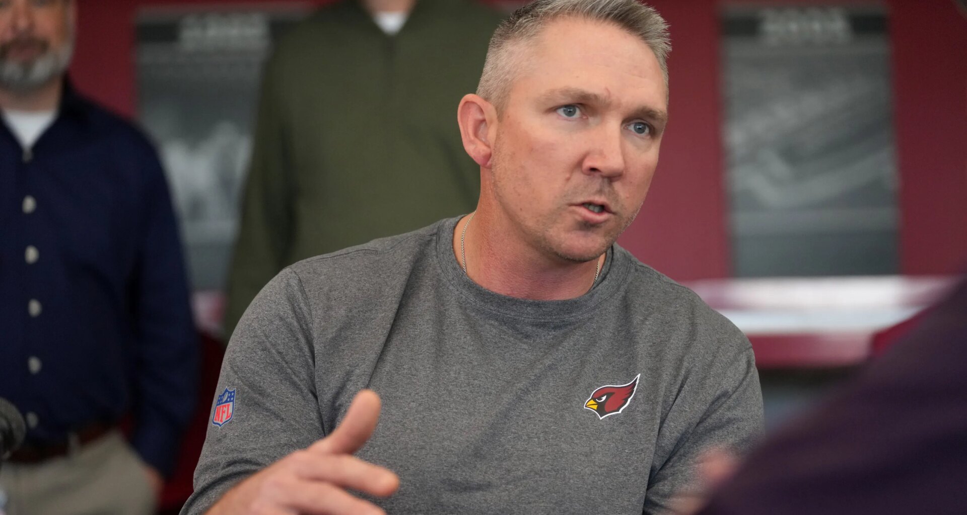 5 things to know about new TE coach Ben Steele