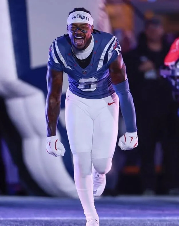 50 Cent Fires Back at Stefon Diggs With Brutal ‘You Lost the B— and the Super Bowl’ Troll After Cardi B Split Rumors