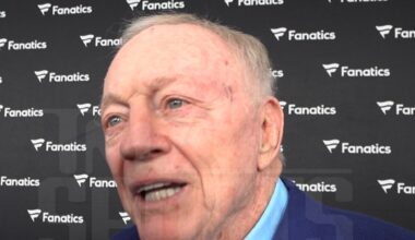 Jerry Jones Says He Wouldn't Be Hall of Famer Without Michael Irvin