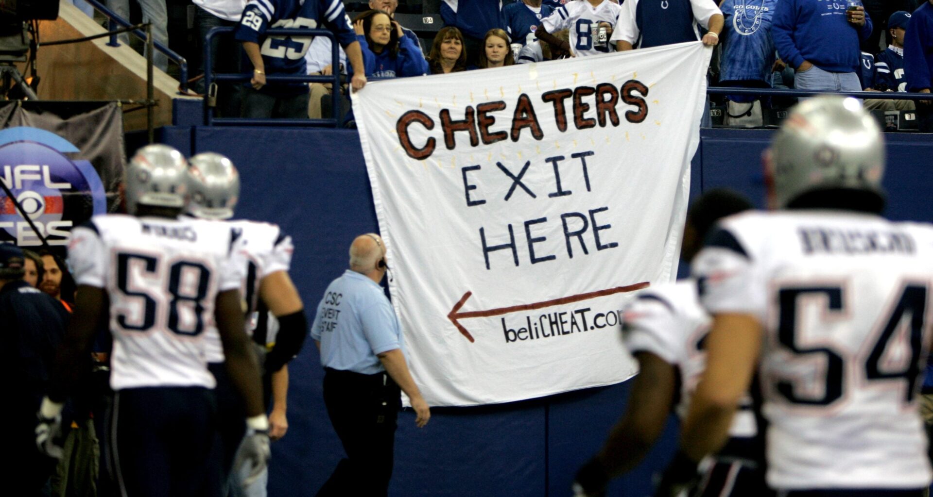 Rivalry with Patriots still resonates with Colts fans - Indianapolis News | Indiana Weather | Indiana Traffic