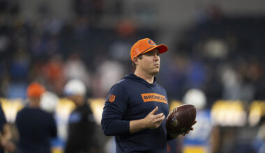 Bills hire Broncos assistant Jim Leonhard as defensive coordinator