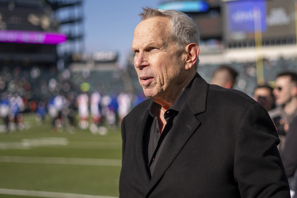 Reports shed new light on ties between Giants co-owner Steve Tisch and Jeffrey Epstein