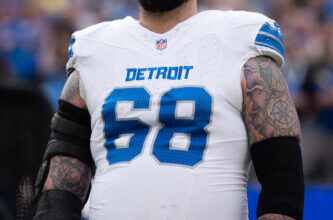 Decker plans to return for 11th season with Lions | News, Sports, Jobs