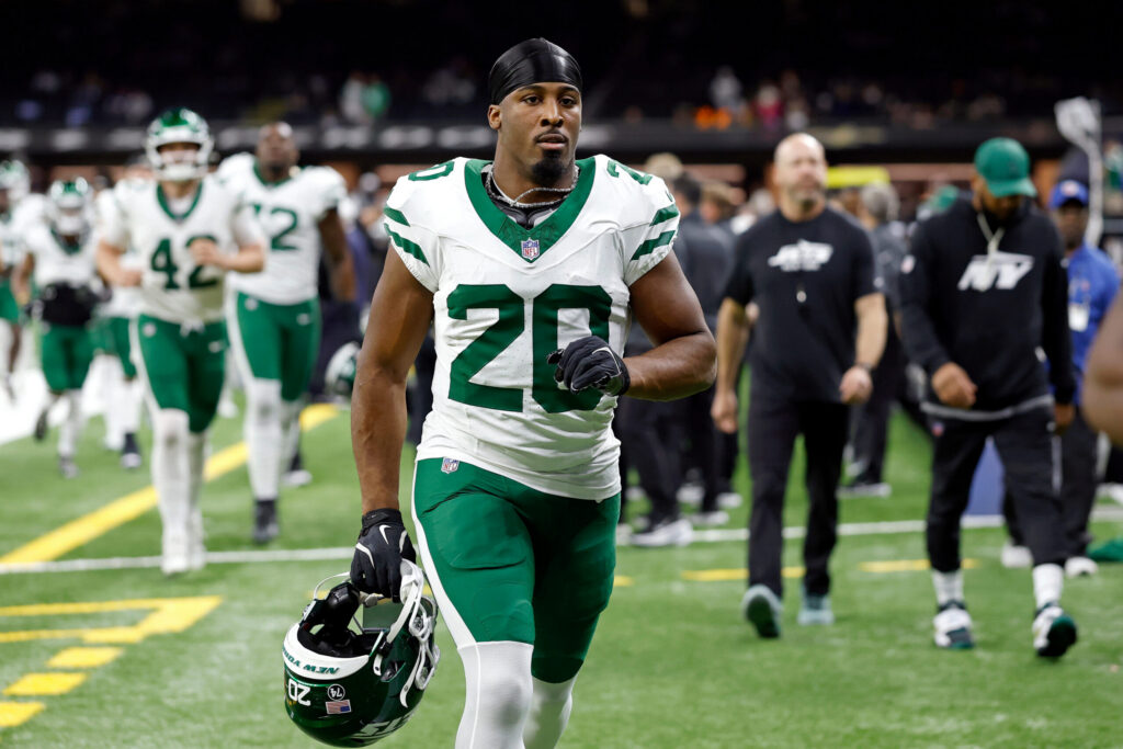 NFL free agency primer: 10 players the Broncos should consider signing