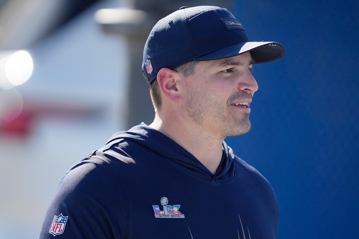 Patriots-Seahawks Super Bowl is not so much of a rematch as it is a matchup of contrasts