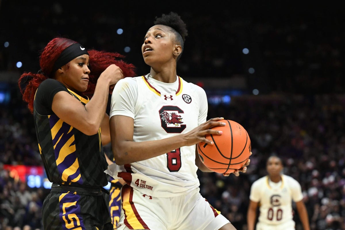 South Carolina punctuates historic prime-time night with 79-72 win over LSU