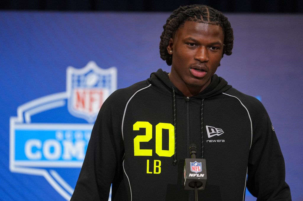 Ohio State's Arvell Reese meets with Jets, believes he's an OLB/EDGE