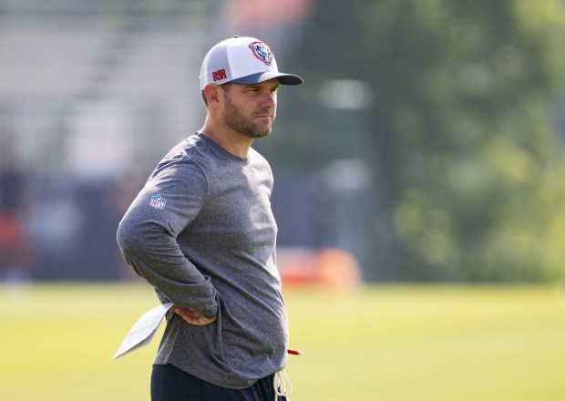 Chicago Bears passing game coordinator Press Taylor watches Wednesday, July 23, 2025, during the first practice of training camp at Halas Hall in Lake Forest. (Brian Cassella/Chicago Tribune)