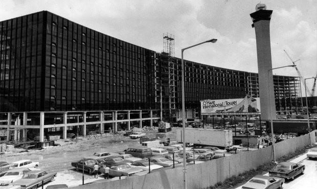 Topping out ceremonies for the new O'Hare International Tower Hotel on June 14, 1972. Mayor Richard J. Daley, Geo. Dunne and executives from the Madison Square Garden Corp. took part. (William Kelly/Chicago Tribune) Scanned from print. Published on June 15, 1972.