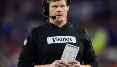 Eagles hire Chris Kuper as offensive line coach