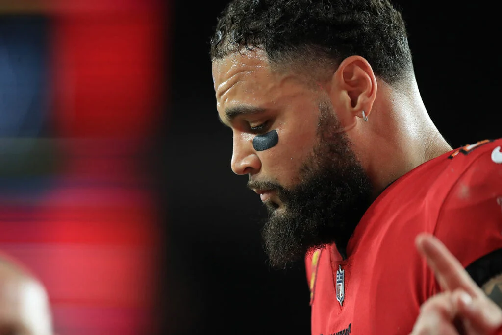 Pewter Pulse: What Would The Bucs Do If Mike Evans Leaves? 2 Bucs Wr Mike Evans