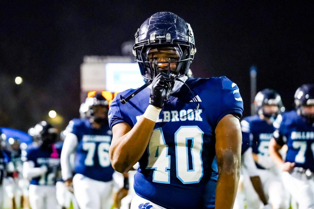 Kamari St. Clair (40) of Millbrook. Millbrook defeated Jordan in the third round of the 8A playoffs on November 21, 2025 (Photo: Evan Moesta/HighSchoolOT)