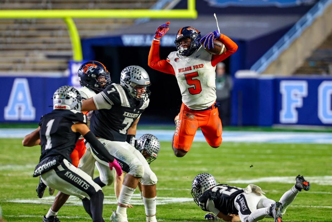 Travon Usher (5) of Wilson Prep. Wilson Prep defeated Robbinsville in the NCHSAA 1A football state championship on December 11, 2025. (Photo: Joshua Chayer/HighSchoolOT)