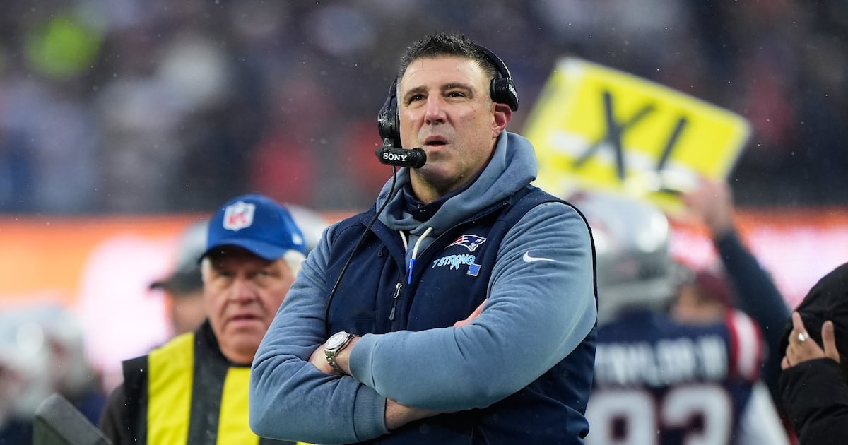 Denver Broncos’ Sean Payton, New England Patriots’ Vrabel express concern over replay errors in early-slate games