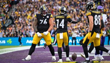 Steelers RB Kenneth Gainwell celebrates a TD in Ireland