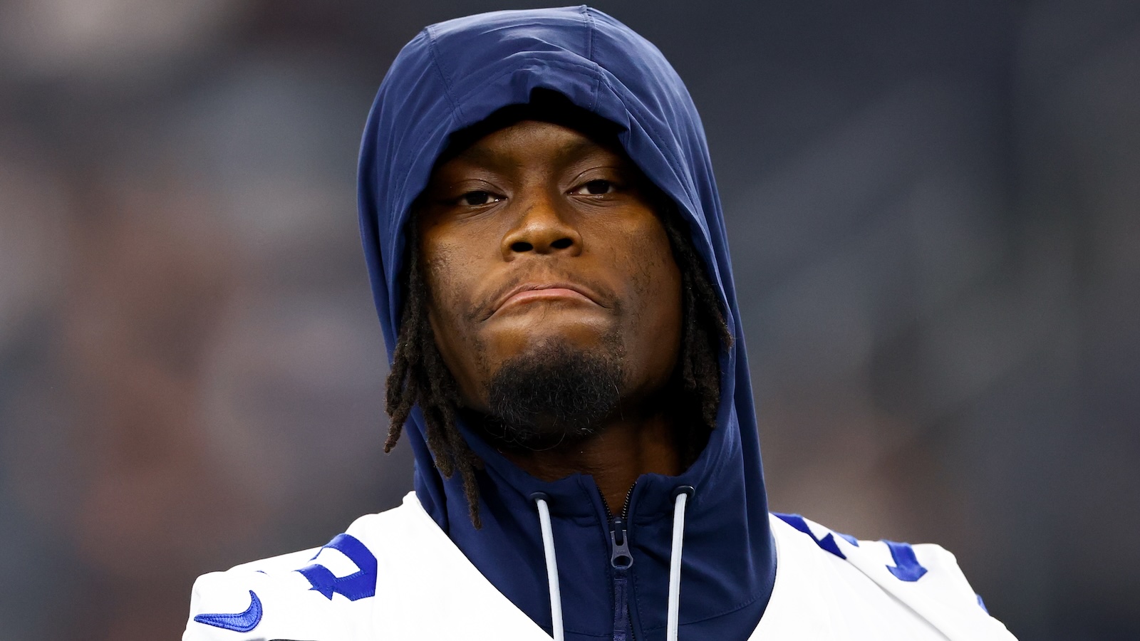 George Pickens looks on in warmups