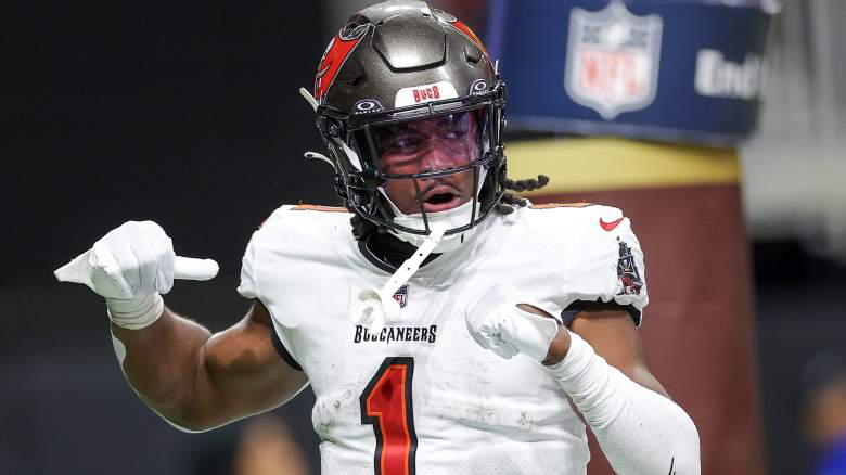 Prediction Lands Bucs RB Rachaad White With Carolina Panthers