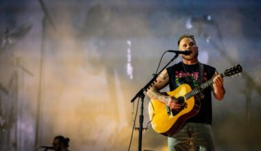 Zach Bryan Invites Christian McAffrey of the San Francisco 49ers to Madden Bowl Performance