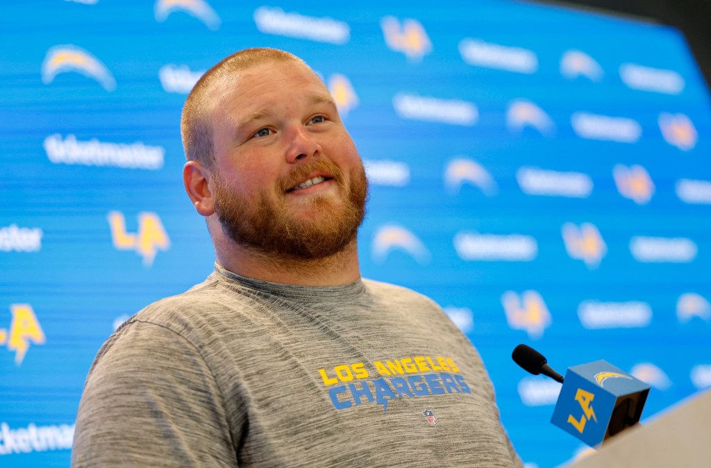 Chargers center Bradley Bozeman announces retirement after 8 NFL seasons – Orange County Register