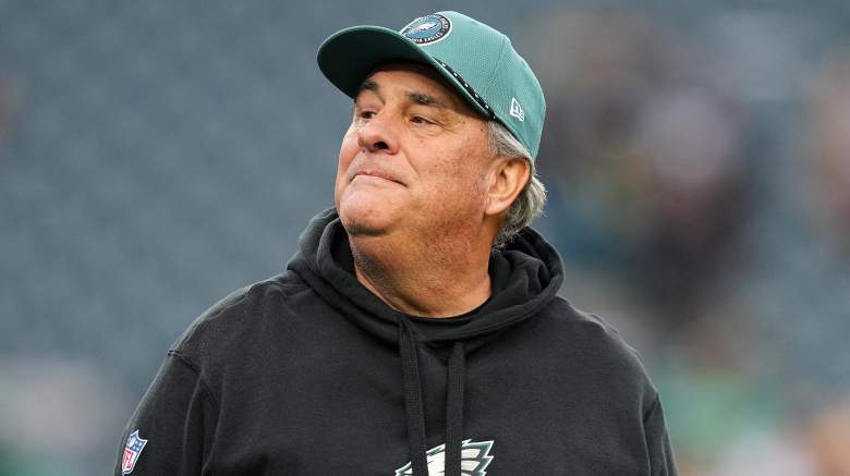 Eagles DC Vic Fangio Decides To Return For Another Season