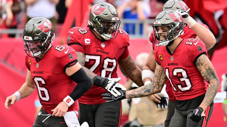 Pro Football HOF Prediction Leaves Off Mike Evans, Tristan Wirfs