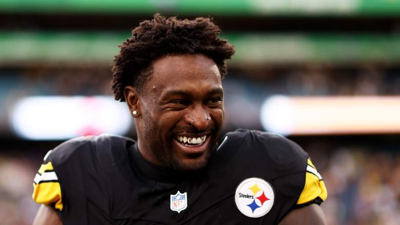 D.K. Metcalf Mike Evans