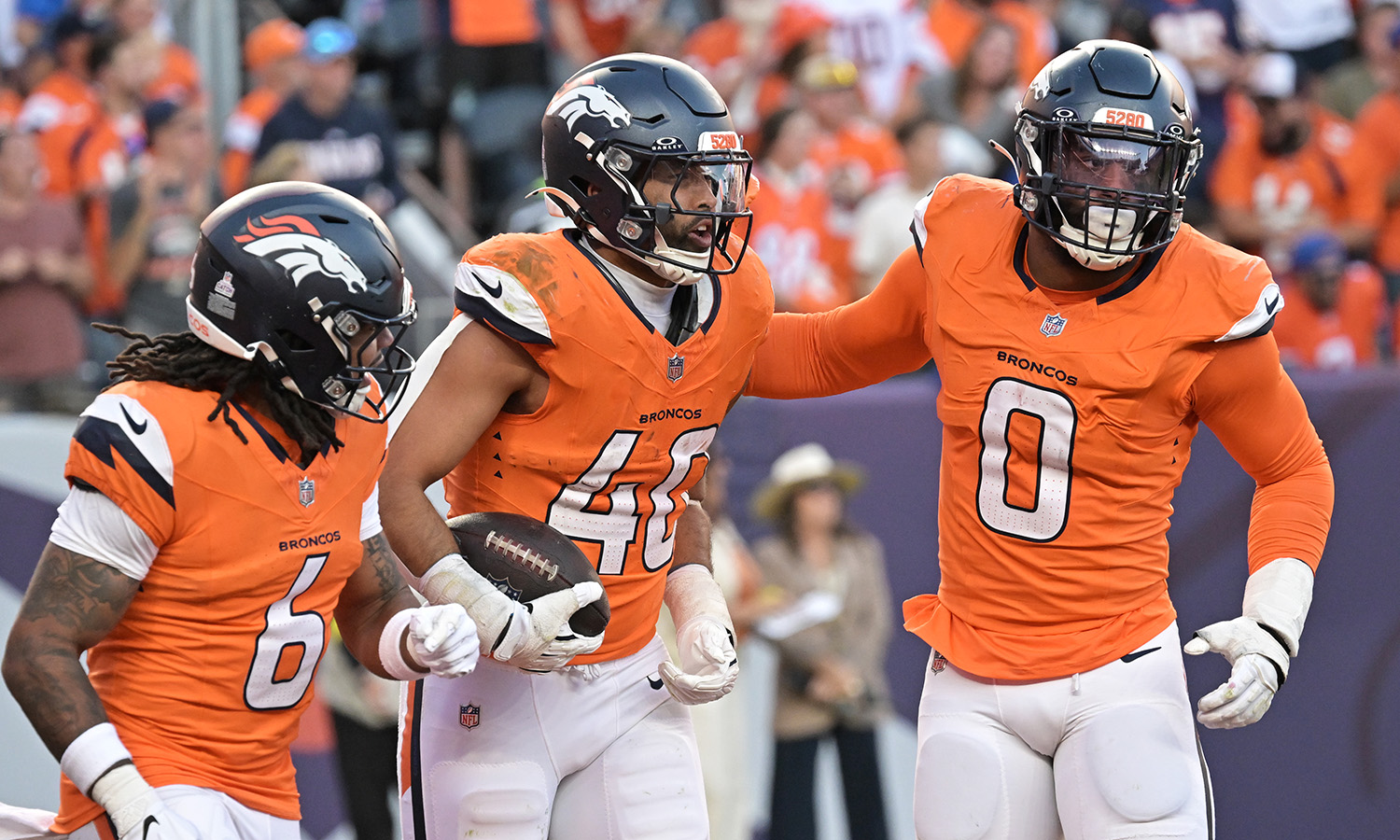 Should the Broncos bring back Justin Strnad? – Denver Sports