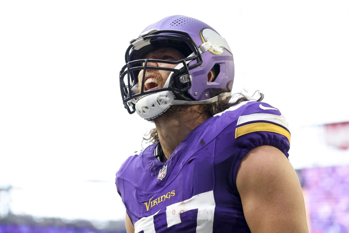 The Vikings are $43 million over the salary cap. Here’s how they’re likely to fix it