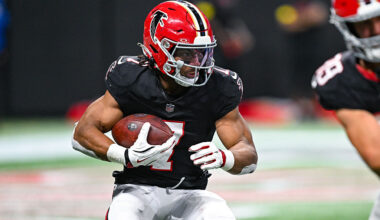 ATLANTA, GA - DECEMBER 29: Atlanta running back Bijan Robinson (7) runs for a 93-yard touchdown during the NFL game between the Los Angeles Rams and the Atlanta Falcons on December 29th, 2025 at Mercedes-Benz Stadium in Atlanta, GA. (Photo by Rich von Biberstein/Icon Sportswire via Getty Images)
