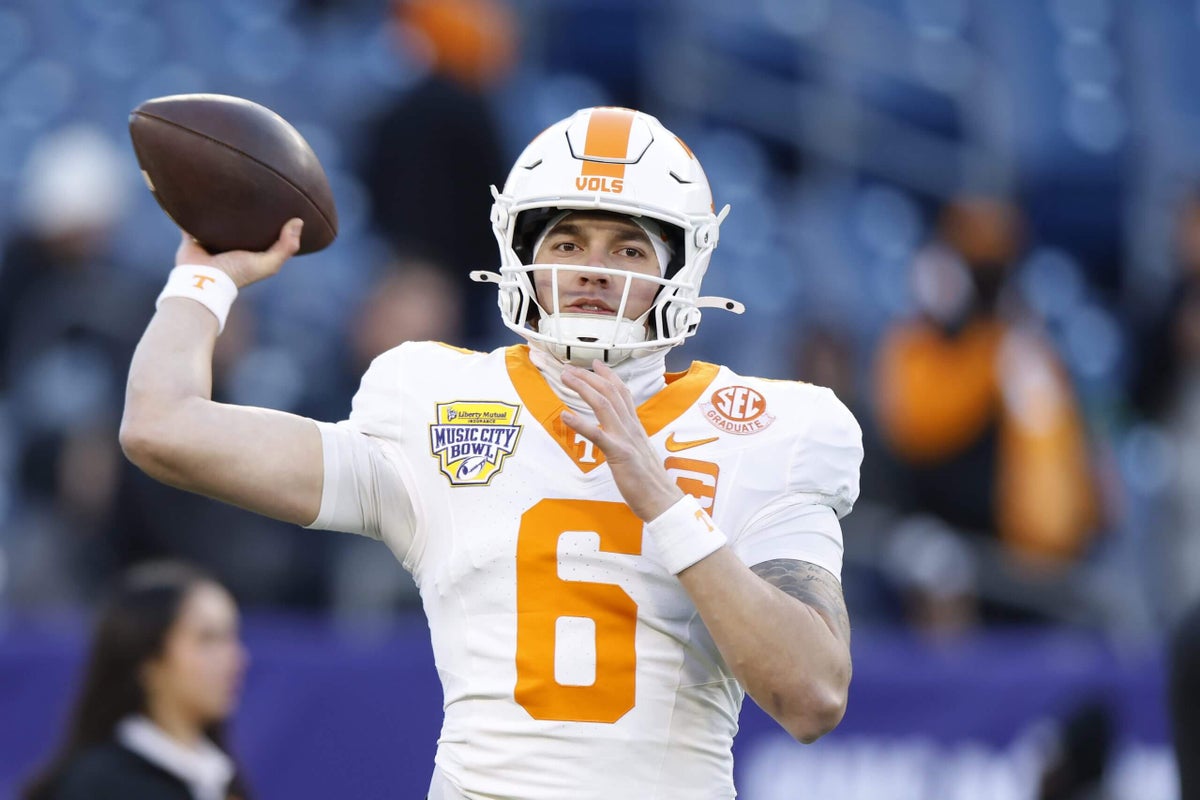 What would a CFP with 12 new teams look like? Plus NCAA’s eligibility mess in Mandel’s Mailbag