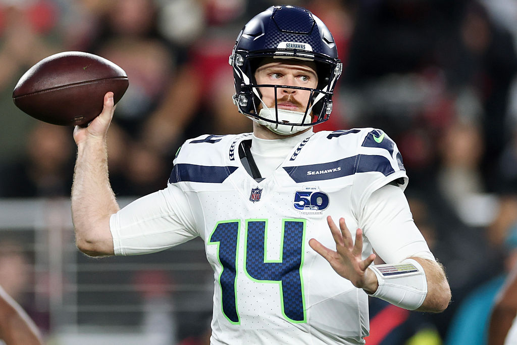 SANTA CLARA, CALIFORNIA - JANUARY 03: Sam Darnold #14 of the Seattle Seahawks looks to throw a pass against the San Francisco 49ers during the first quarter of a game at Levi's Stadium on January 03, 2026 in Santa Clara, California. (Photo by Ezra Shaw/Getty Images)