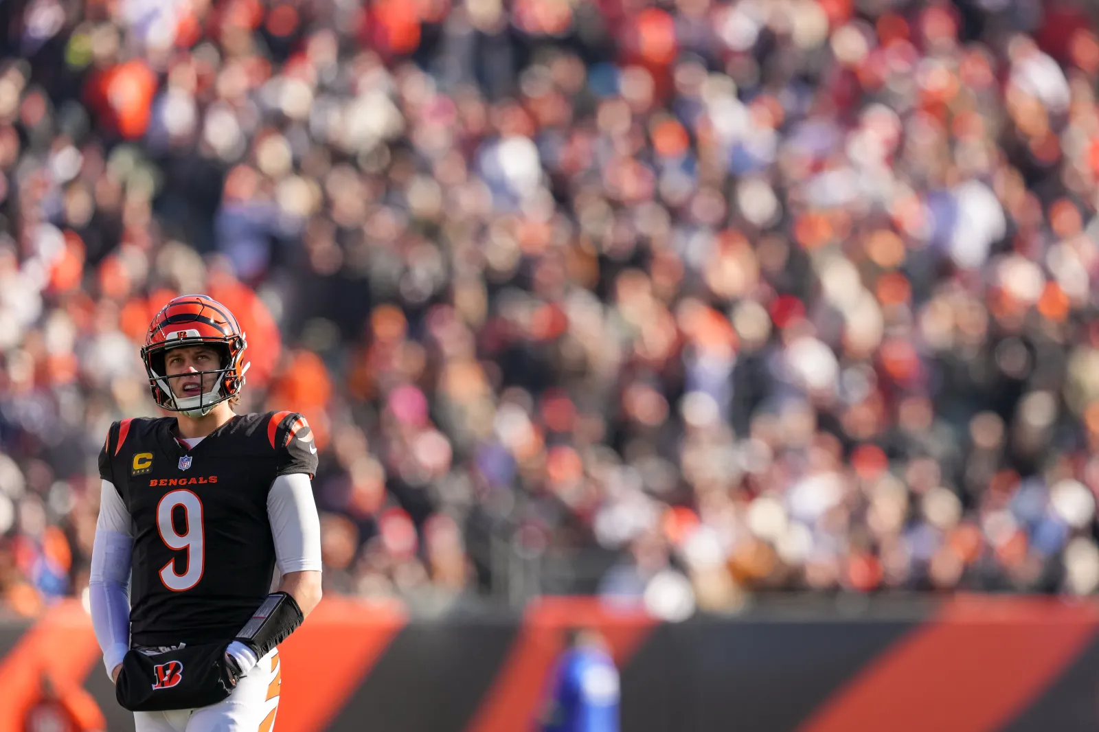 CINCINNATI, OHIO - JANUARY 04: Joe Burrow #9 of the Cincinnati Bengals looks on in the first quarter against the Cleveland Browns at Paycor Stadium on January 04, 2026 in Cincinnati, Ohio. (Photo by Dylan Buell/Getty Images)