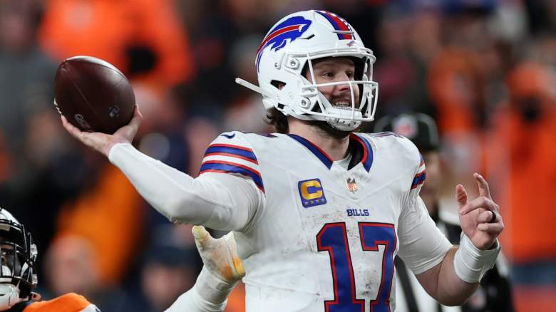 Josh Allen Buffalo Bills Mike Evans