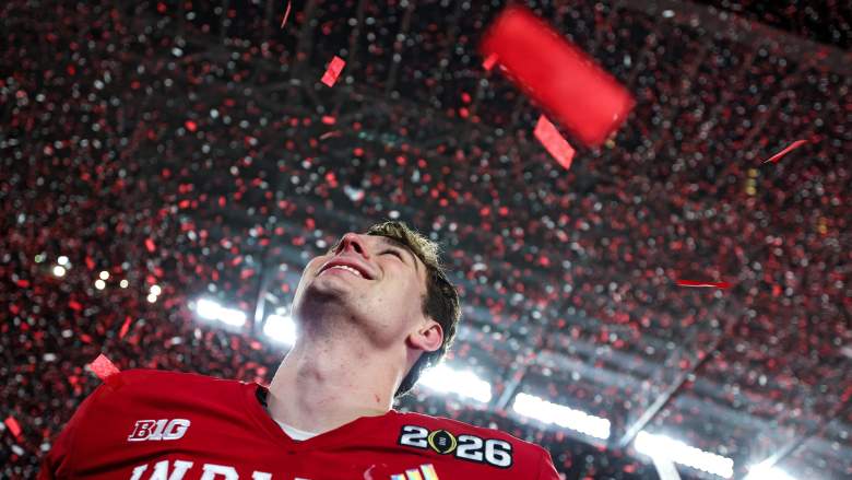 Jets-Raiders Trade Pitch Delivers Indiana QB Fernando Mendoza