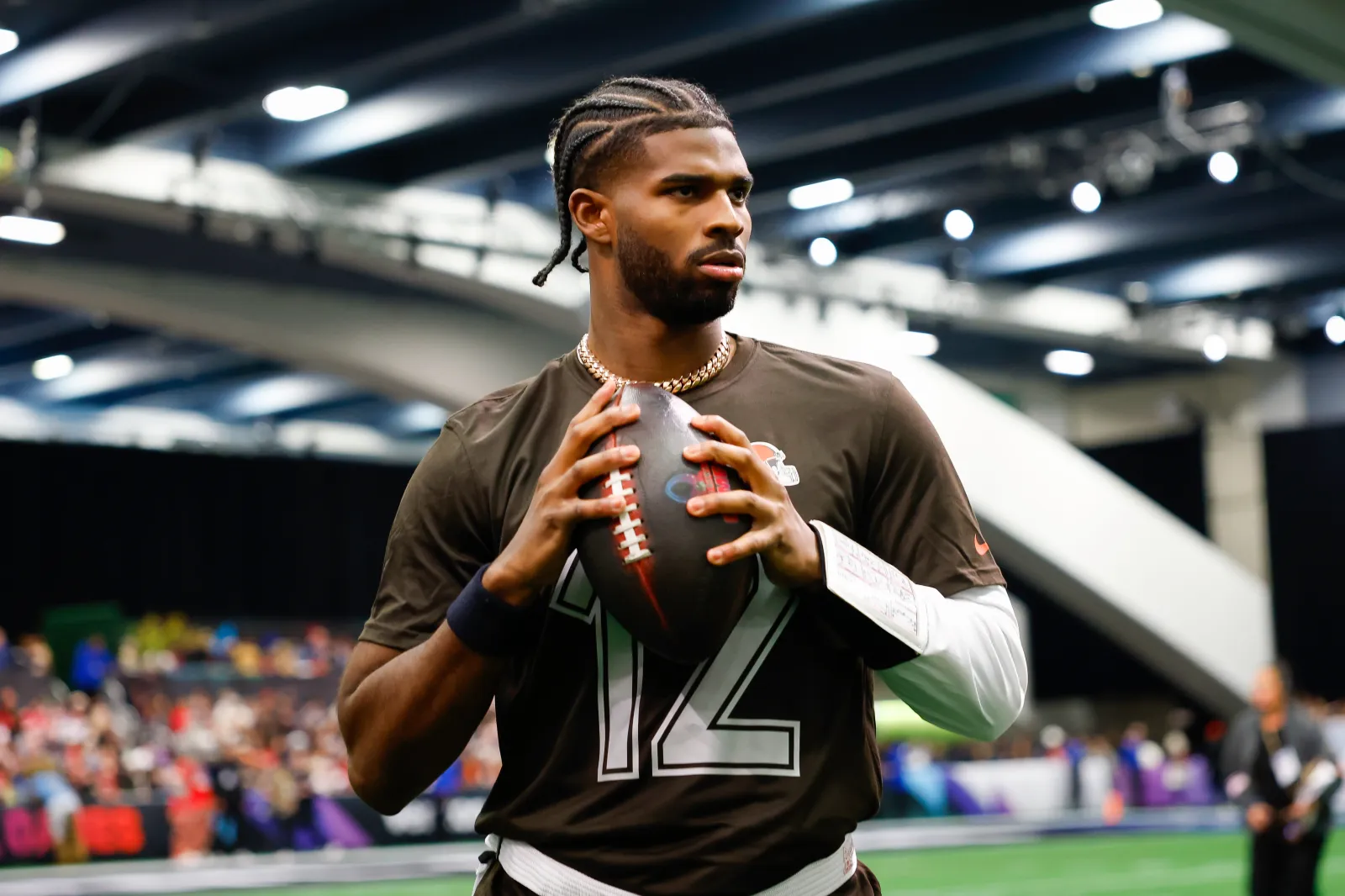 Cleveland Browns quarterback Shedeur Sanders warming up at the 2026 NFL Pro Bowl Game