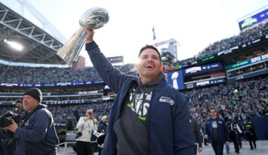 Seahawks expect invitation to White House, will wait to decide on visit