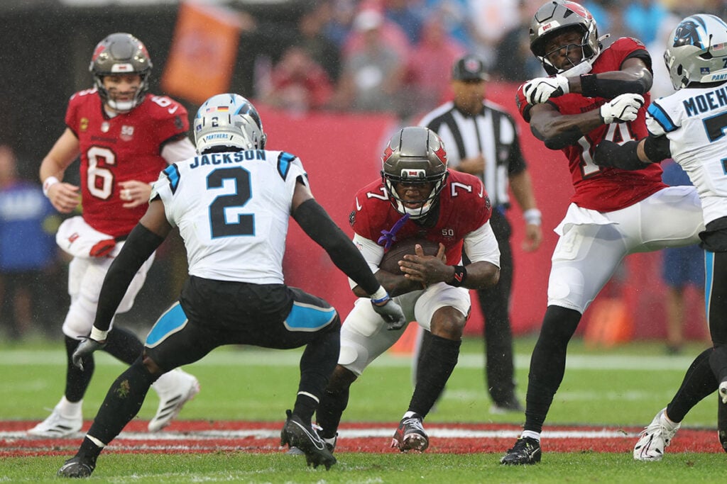 Bucs Rb Bucky Irving Had Offseason Surgery 2 Bucs Rb Bucky Irving