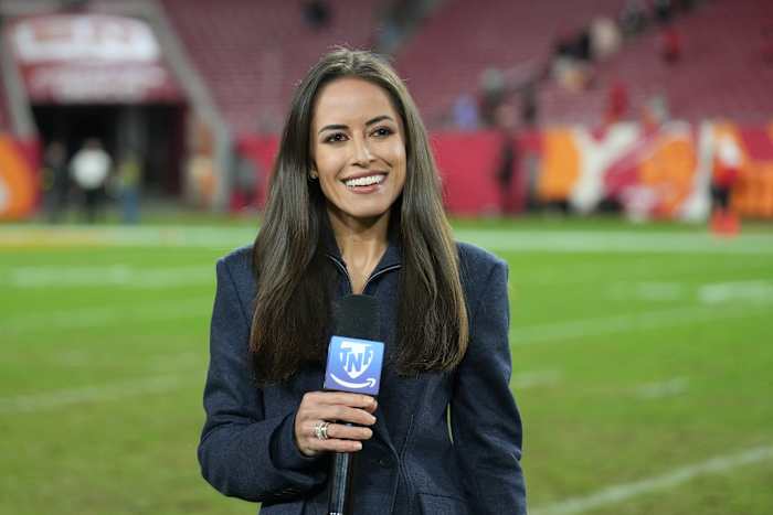 W&L alumna Kaylee Hartung to cover Super Bowl LX, 2026 Winter Olympics