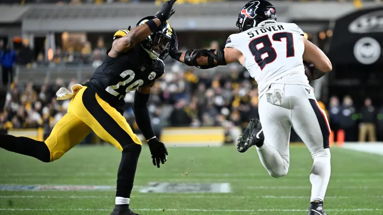 NFL Writer Predicts Former Patriots Safety Will End Up With Commanders This Offseason image