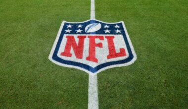 Ex-Eagles coach Cory Undlin could replace former Browns DC Jim Schwartz who quit after team made him ‘visibly upset’